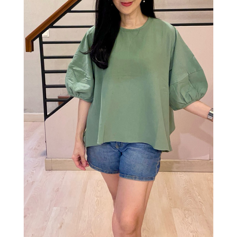 Minji Linen Top