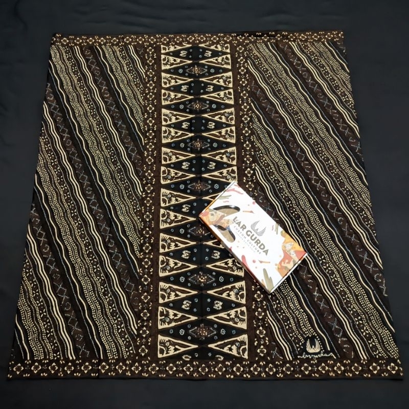 Jual Lar Gurda : Seri Kesikan | Sarung Batik Cap Tulis Largurda ...