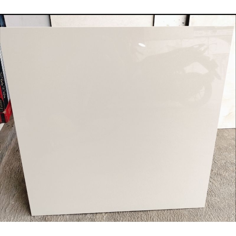 Jual GRANIT LANTAI MURAH RIXO KREM POLOS 60X60 KW1 | Shopee Indonesia
