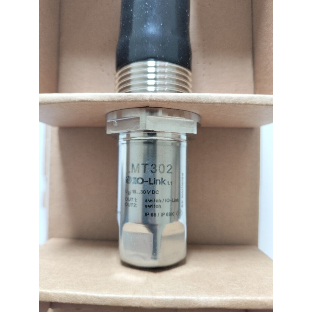 Jual Ifm sensor LMT302 LMCCE-A01E-QSKG-2/US | Shopee Indonesia