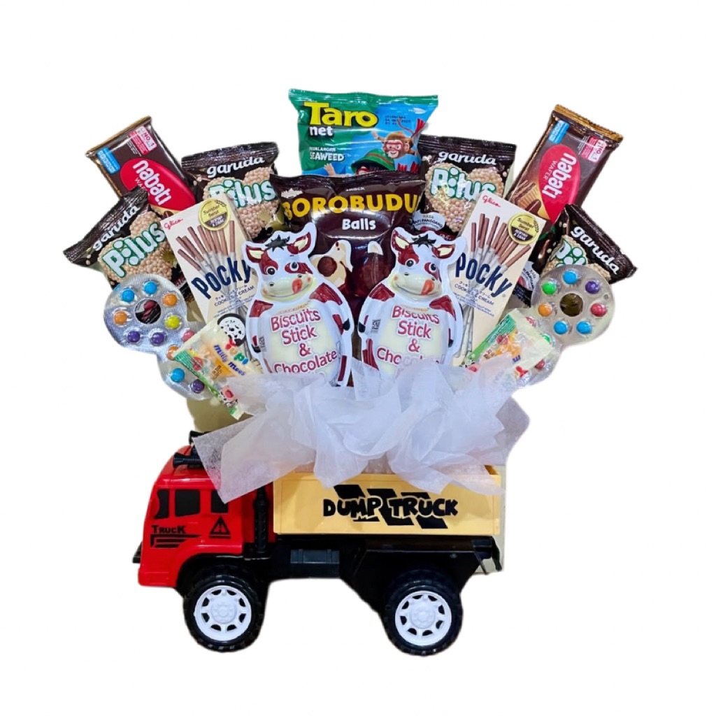 Jual Ready Snack tower mainan anak hampers mobil unik ulang tahun ...