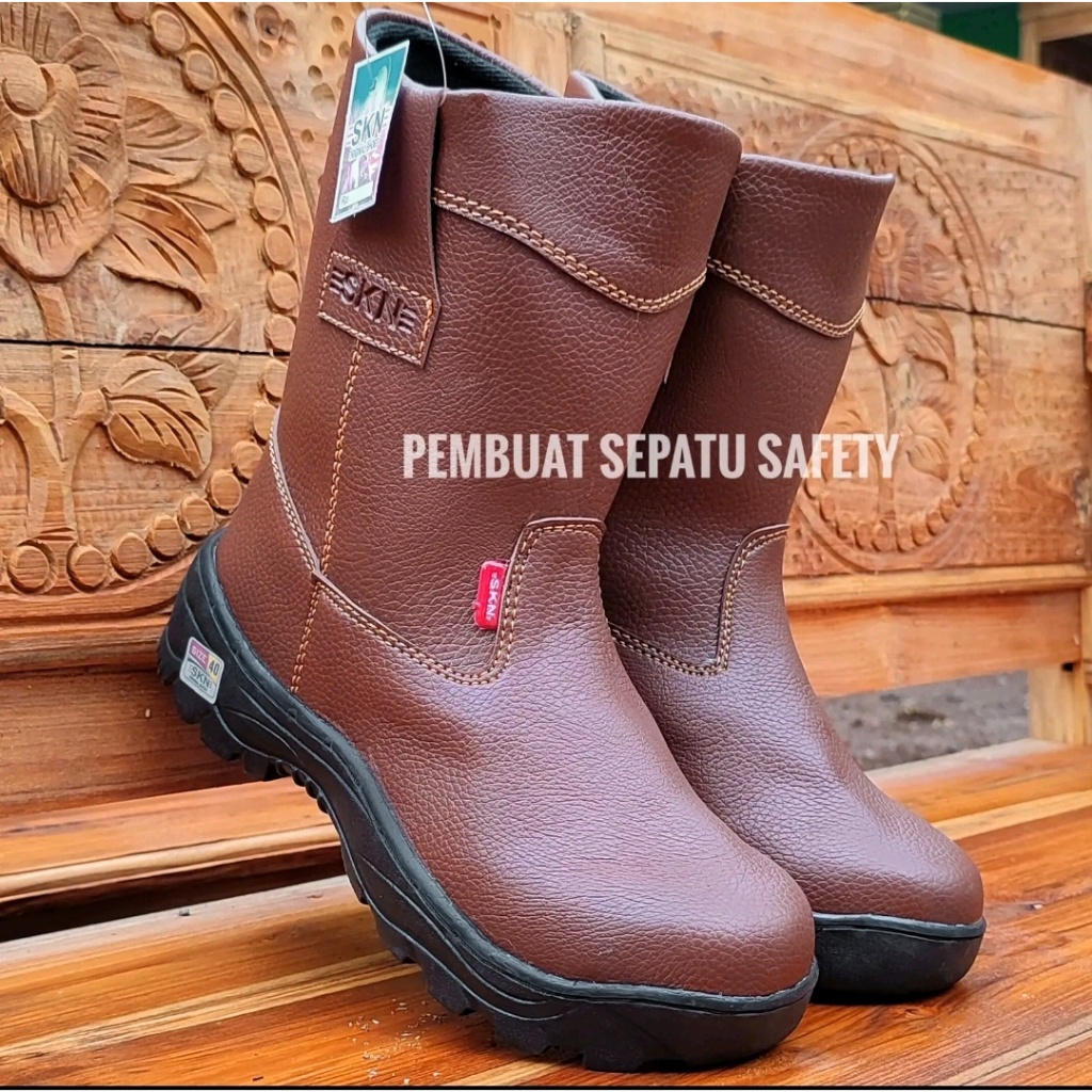 Jual Sepatu Boot Safety Terlengkap & Harga Terbaru Agustus 2026 ...