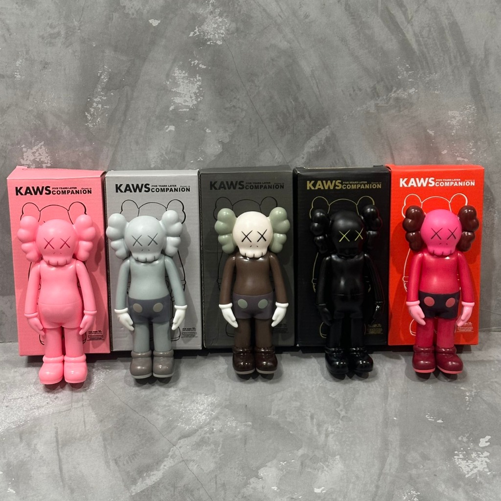 Jual Kaws Five Years Later Companion Vinyl Action Figure Pajangan