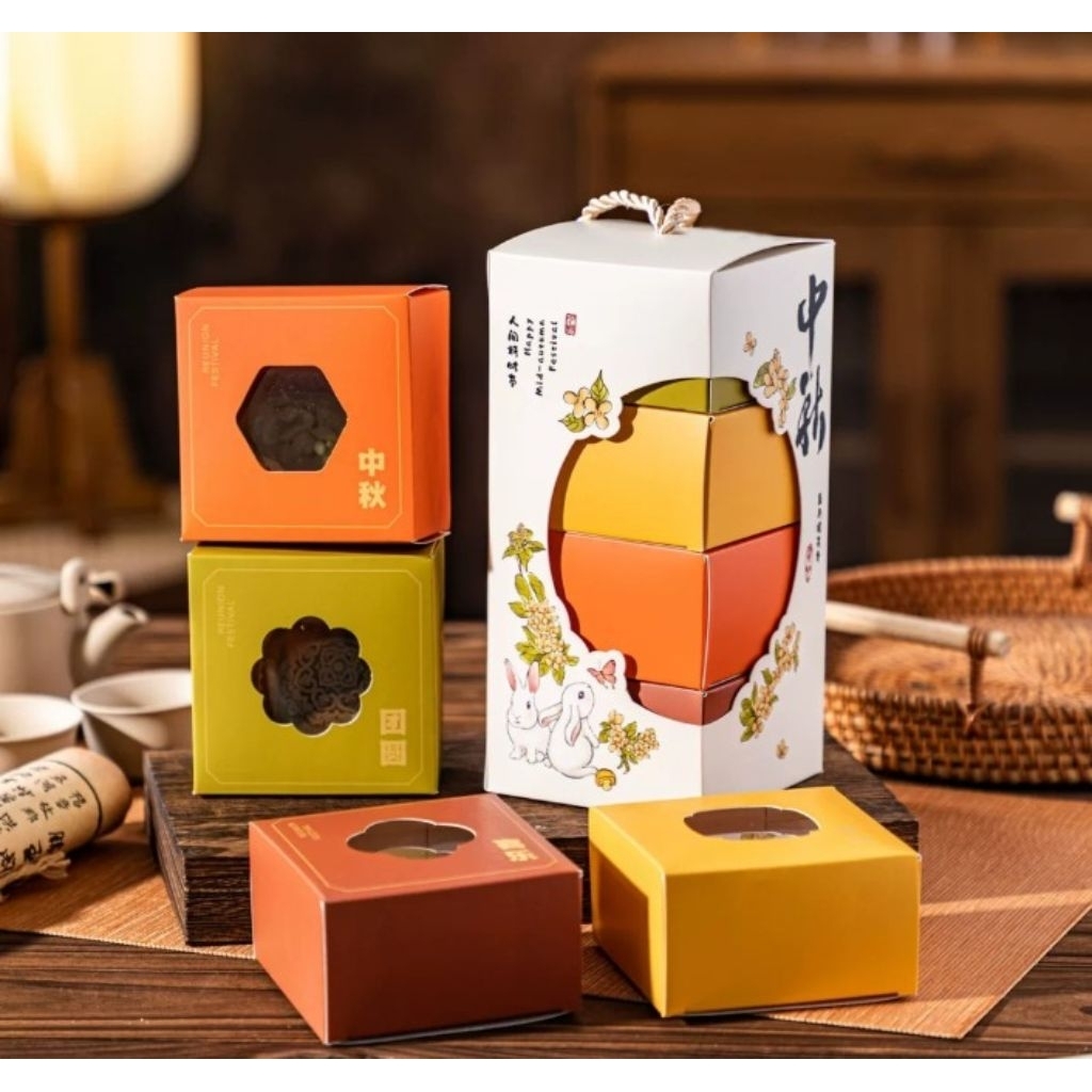 Jual Exclusive box mooncake sekat 4 box mooncake 100gr isi 4 box ...