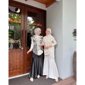 Rno Rok Satin Silk Skirt Melayu Malay Malaysia Maxmara Mermaid