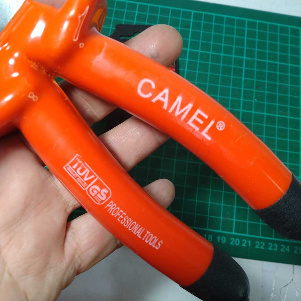 Jual CAMEL TANG KOMBINASI 8