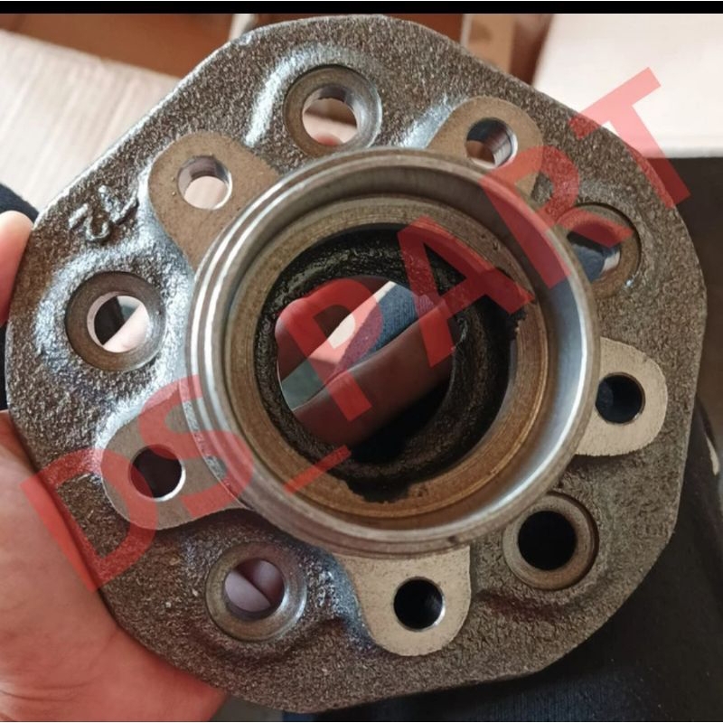 Jual NAP RODA DEPAN WHEEL HUB MITSUBISHI L300 DIESEL | Shopee Indonesia