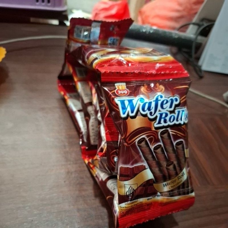 Jual WAFER ROLL 10 BKS @ 10 GR | Shopee Indonesia