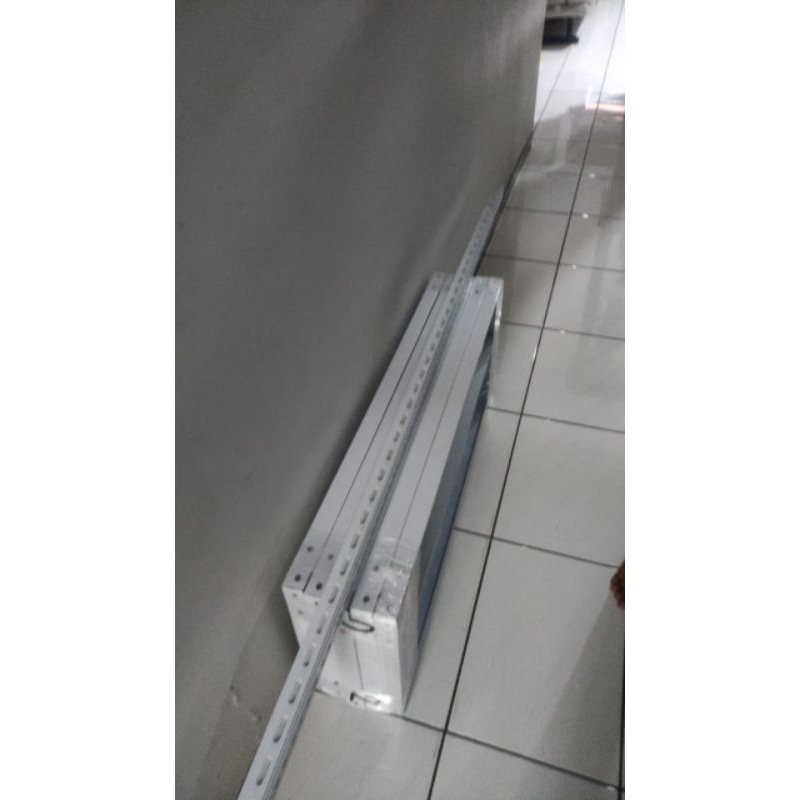 Jual Tiang besi siku lubang tiang rak besi besi penyangga rak | Shopee ...