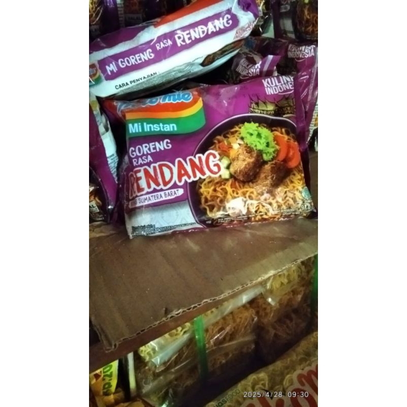 Jual Indomie goreng rasa rendang 10pcs | Shopee Indonesia