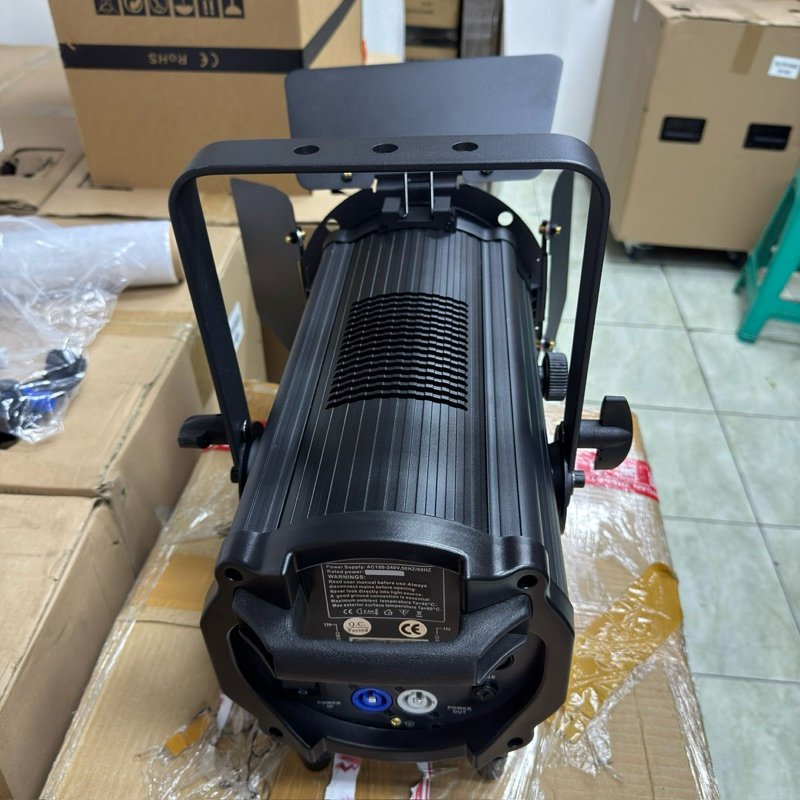 Jual Termurah Fresnel Led 300W ATMe Warm White TUNGSTEN 3200K Manual ...