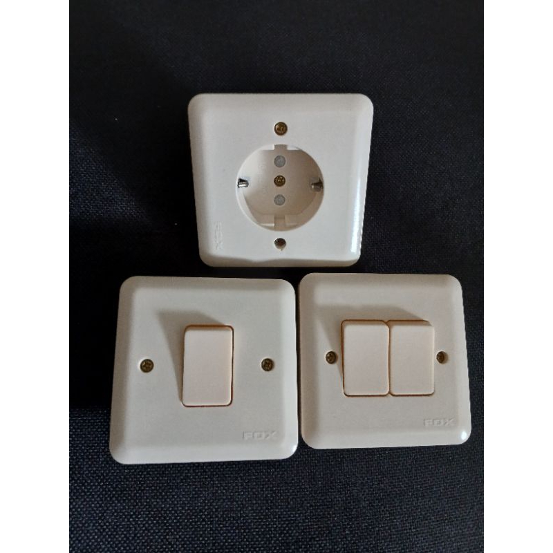 Jual saklar seri engkel dan colokan inbow | Shopee Indonesia