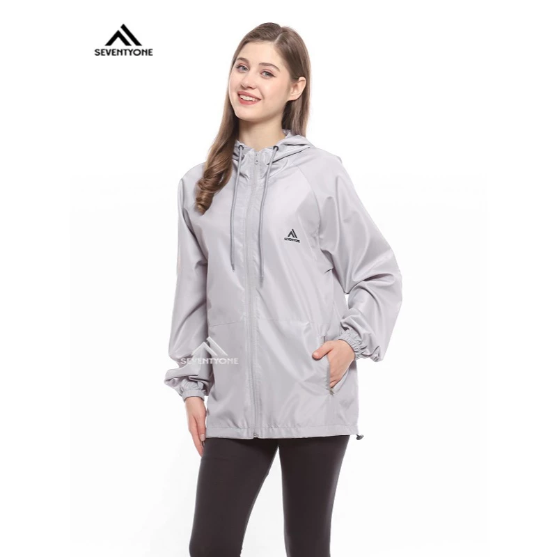 SEVENTYONE - Jaket Olahraga Parasut