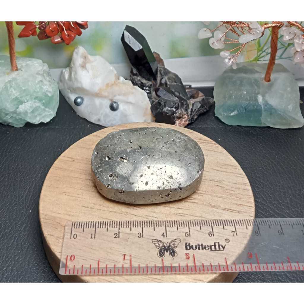 Jual Batu Natural Pyrite Carving Palm Peru (2) | Shopee Indonesia