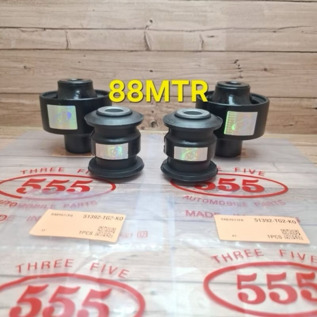 Jual BUSHING LOWER ARM BIG SMALL BUSING SAYAP DEPAN BESAR KECIL MOBILIO ...