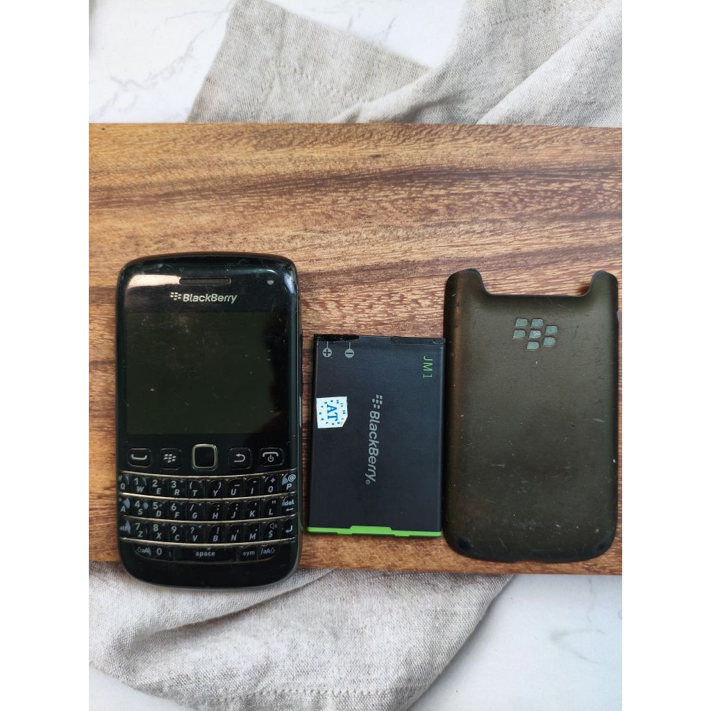 Jual Blackberry 9790 Segel Black edition | Shopee Indonesia
