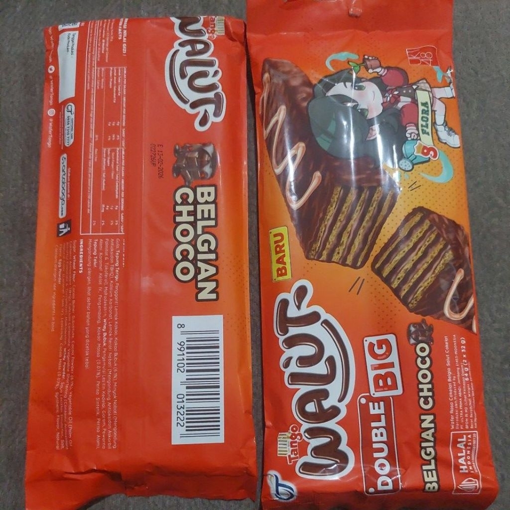 Jual Wafer Double Big Walut Tango 64 Gram | Shopee Indonesia