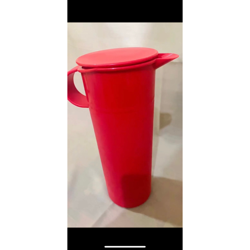 Jual TUPPERWARE TEKO RED PITCHER 1L | Shopee Indonesia