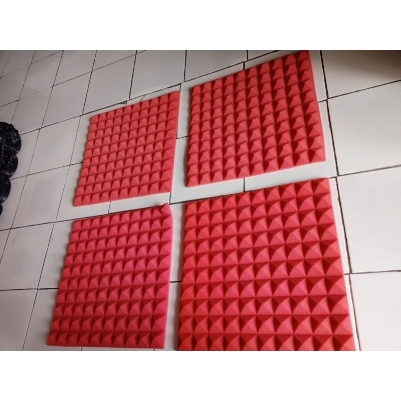 Jual Busa peredam suara Pyramid merah ukuran 50x50x3cm | Shopee Indonesia