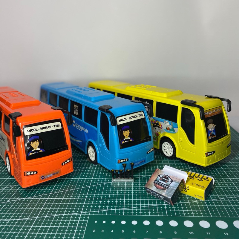 Jual Mainan Kendaraan Bus transjakarta Friction Mainan Bus Plastik RKC ...