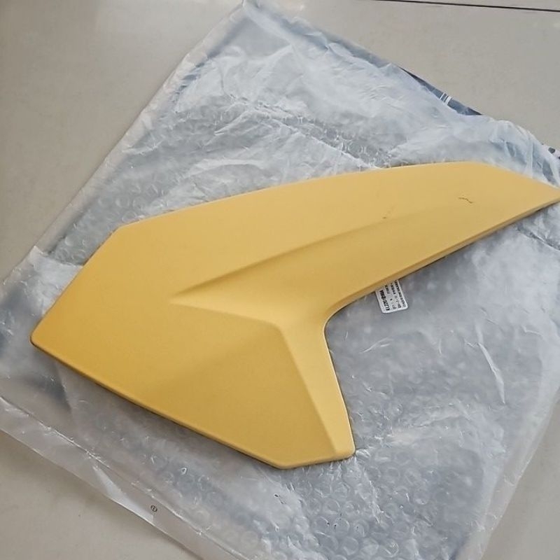 Jual Selebor Depan Ntorq Kanan Kuning TVS | Shopee Indonesia
