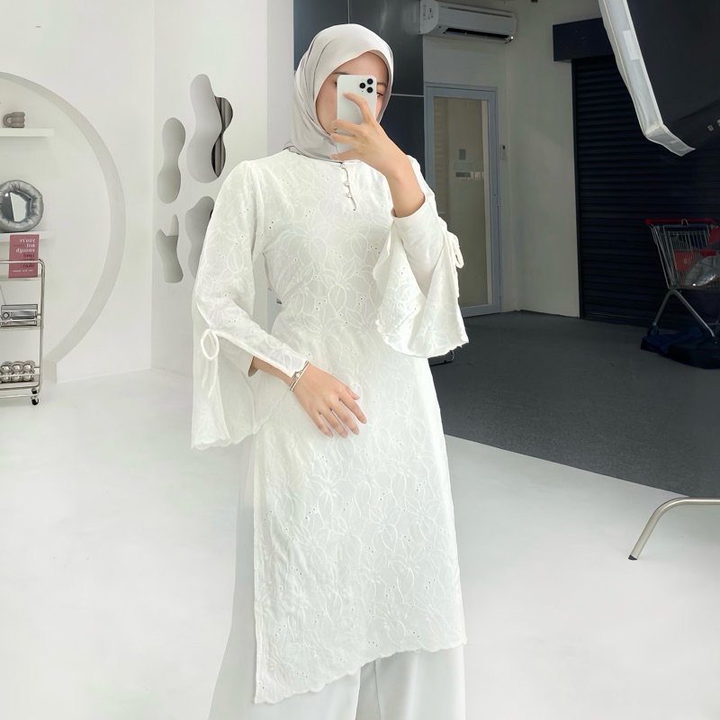 Jual RAREBASIC - floral midi dres slit embroider raya series | tunik ...