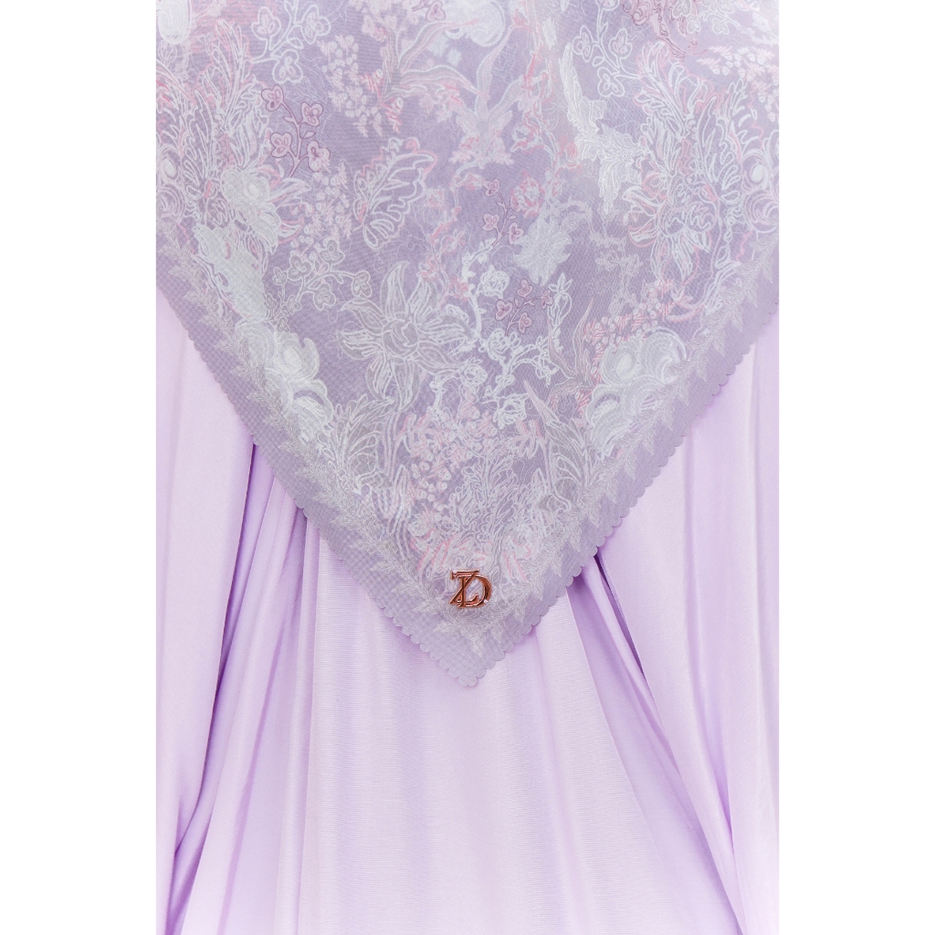 ZYTADELIA Amira Scarves Series Printed Scarf Hijab Segi Empat Hijab Aire Voile Hijab Premium Hijab Motif