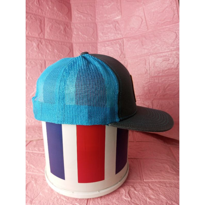 Jual Topi Trucker Hat Jaring Patch Bordir Besar Big Logo Gambar Jejak ...