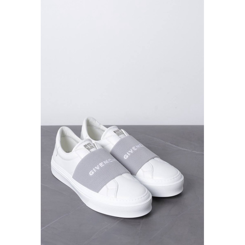 Jual GIVEN MEN 4G LOGO STREET SNEAKERS WHITE GREY | Shopee Indonesia