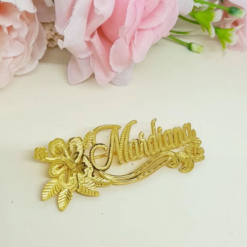 Jual bros nama murah motif bunga cantik dan elegan bros dan pin nama ...