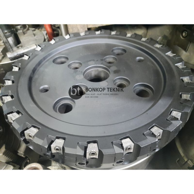 Jual Face Milling 12 inch 24T insert spkn / face mill 12inch insert ...