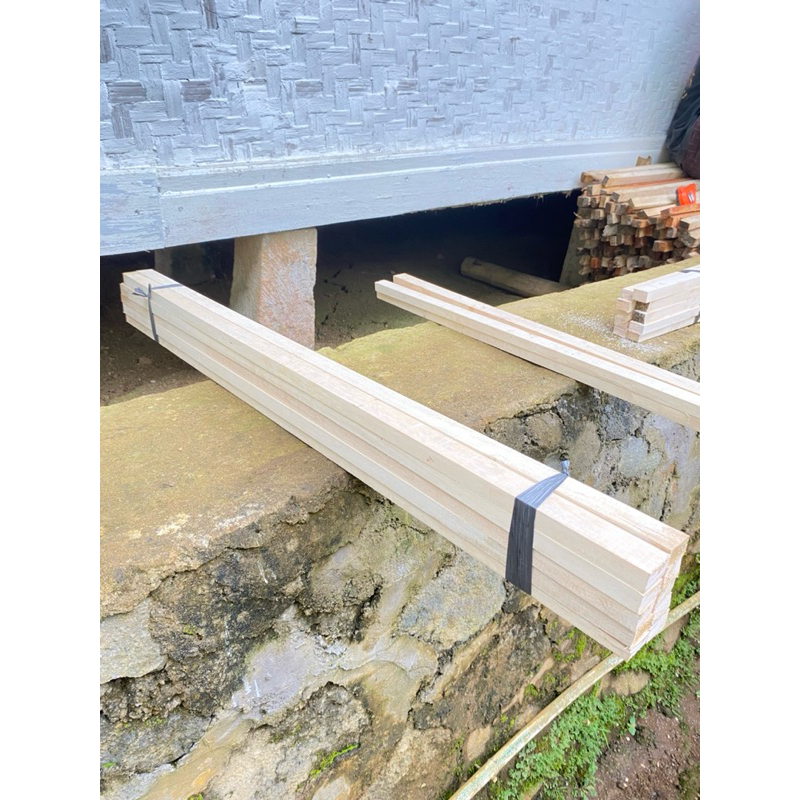 Jual TERMURAH!!!!! KAYU RENG 2X3 1 IKAT ISI 10 BTG PANJANG 70cm ...