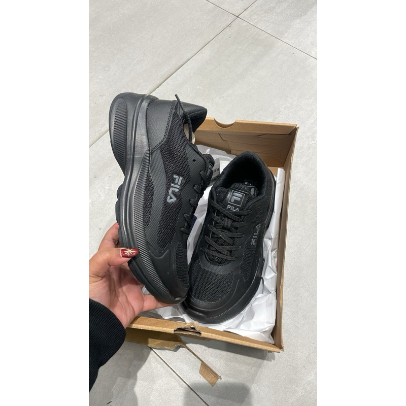 Jual sepatu fila hitam Harga Terbaik Termurah November 2025
