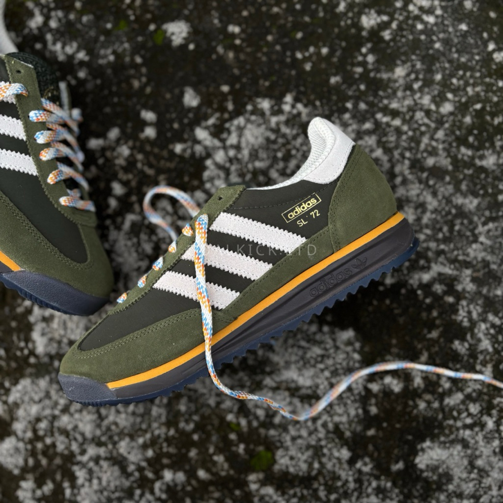 Jual Adidas SL72 RS Kalimantan Island Series Wild Pine art JR9416 ...