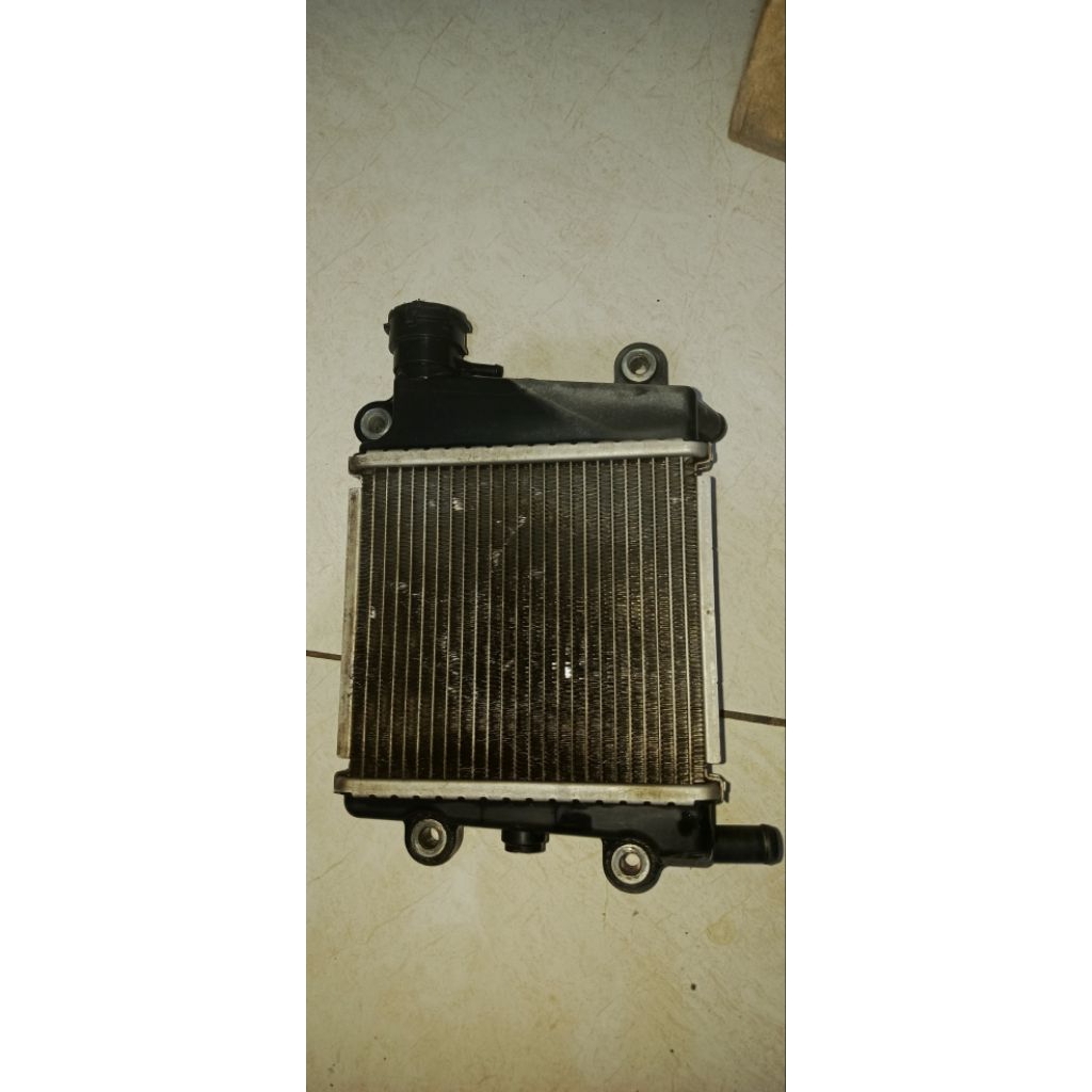 Jual RADIATOR AEROX NMAX NEW OLD 155 LEXI 125 ORIGINAL COPOTAN | Shopee ...