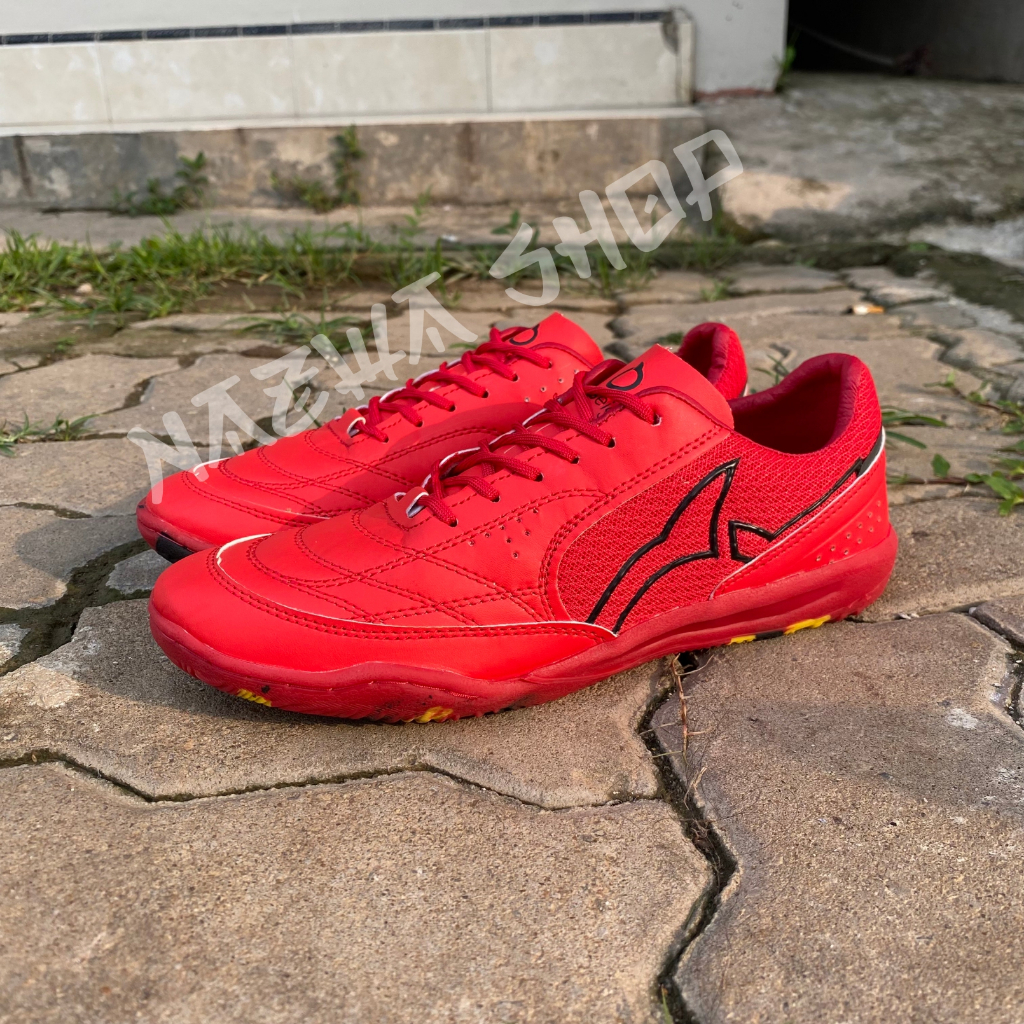 Jual Sepatu Futsal Ortuseight Jogosala Vanquish Grade Kw Binb In Red ...