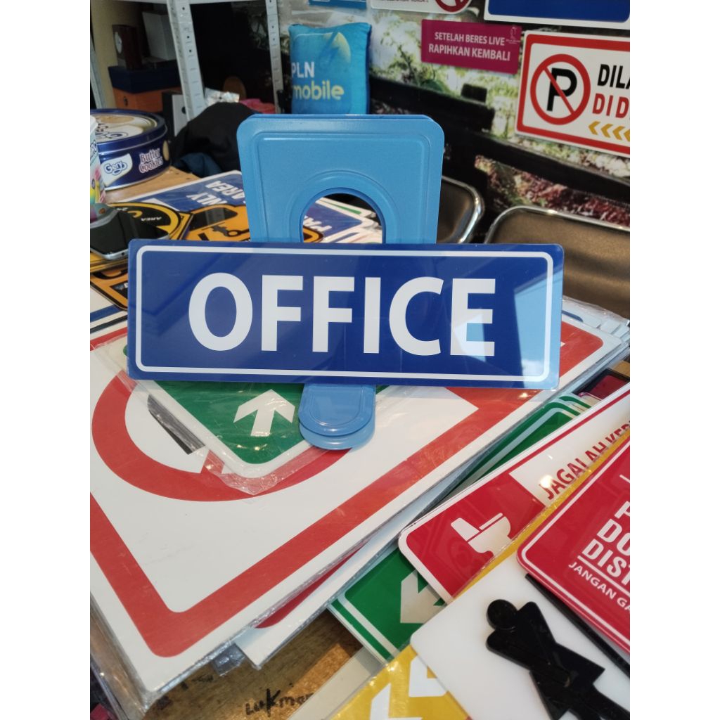 Jual sign office uk 30x10 cm bahan akrilik 2mm | Shopee Indonesia