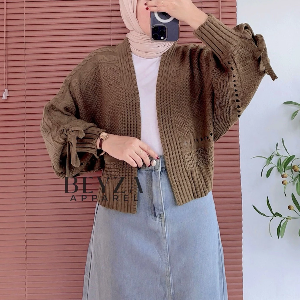 [Beyza Apparel] Arumi Cable Cardi Knitwear Wanita