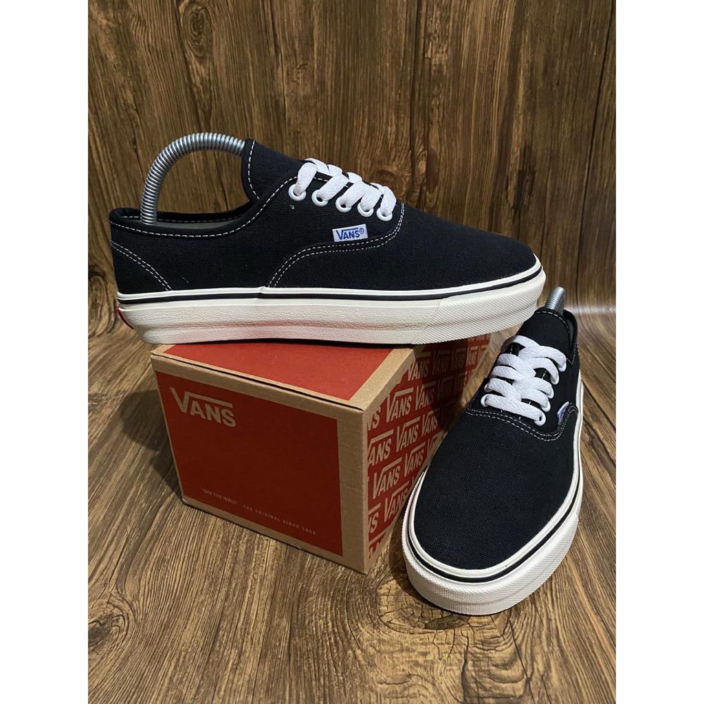 Jual V@ns Authentic classic/Authentic OG BW | Shopee Indonesia