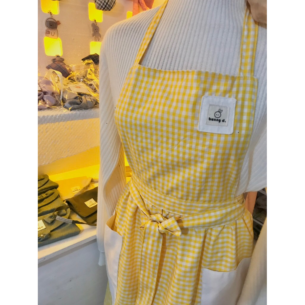 Jual CELEMEK KOREA/APRON KOREA AESTHETIC/APRON KUNING KOTAK KOTAK ...