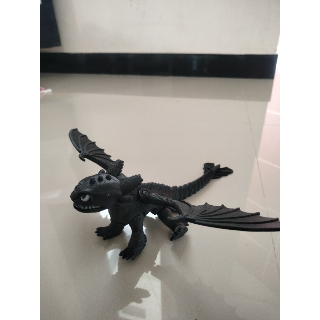 Jual Mainan Artikulasi Figure Keren Naga Dragon Toothless Artikulasi ...
