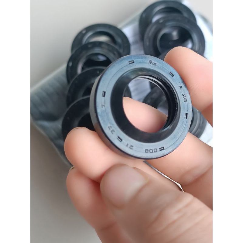Jual SIL SEAL TUTUP KLAKER RODA DEPAN UKURAN 21*37*7 BEAT SUPRA REVO ...