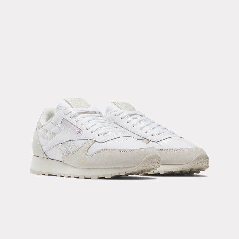 Jual Sepatu Sneakers pria Reebok Classic Leather Putih Original ...