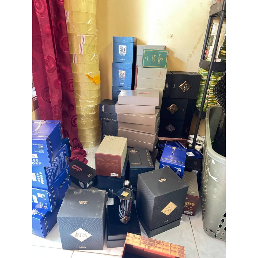 Jual Botol Parfum Kosong Hooked Azure Buat Koleksi | Shopee Indonesia