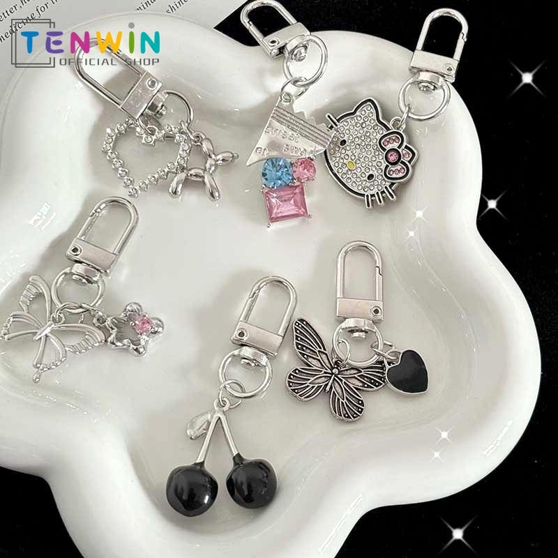 Jual Gantungan Kunci Handmade Bahan metal Dengan Liontin Mutiara ...