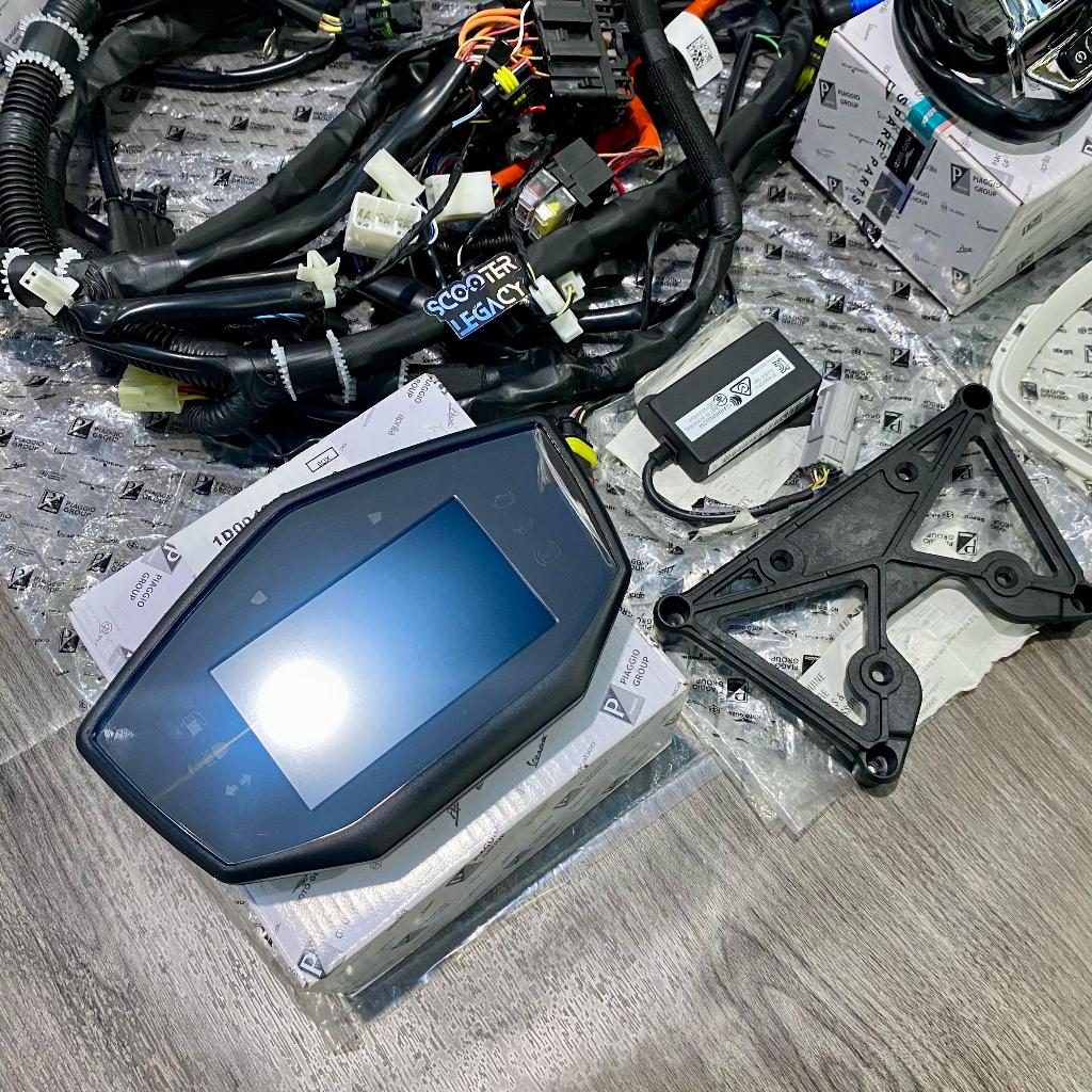 Jual Convert Kit Speedometer TFT Speedo Digital Full Set Vespa Sprint ...
