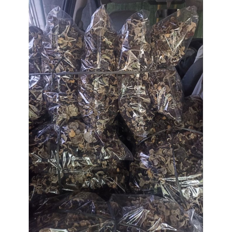 Jual jamur kuping kering/jamur hitam/lember 1KG besar kecil bagus ...