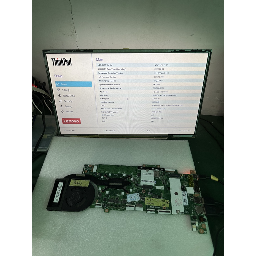 美品・バッテリー極良好】ThinkPad T16 Gen1 12世代/16GB 純正