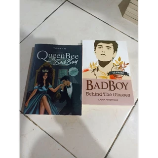 OBRAL BUKU MURAH ORIGINAL / NOVEL REMAJA / 1 PAKET 2 BUKU / QUEEN BEE VS BAD BOY / BAD BOY BEHIND THE GLASSES / ROMANCE / DEWASA / FIKSI /