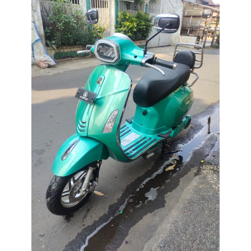Jual Motor listrik exotic sprinter upgrade litium / Molis Exotic warna ...